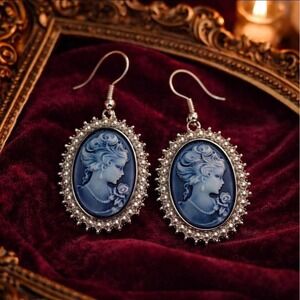 Victorian Pearl Cameo Earrings – Royal Blue